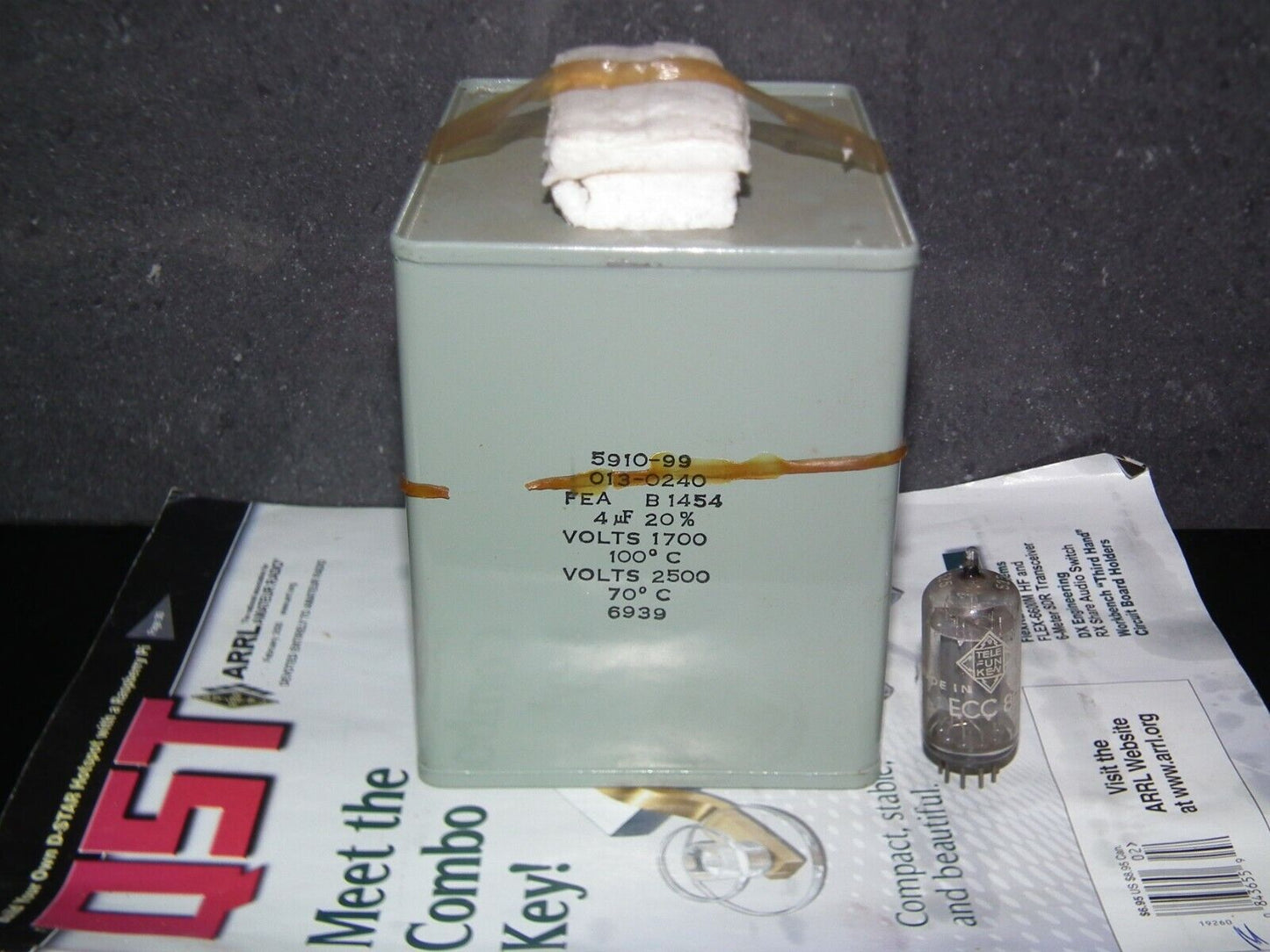 Genuine Marconi PIO Capacitor 4mfd 2500V NOS One pcs (1 capacitor)