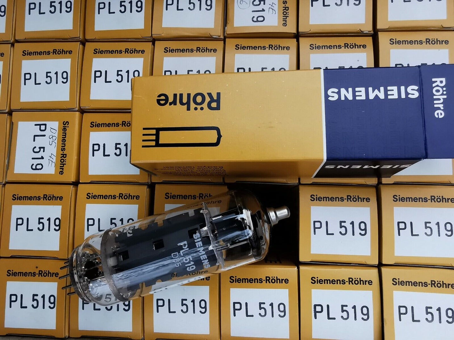 PL519 Siemens West Germany 40KG6 PLATINUM Matched PAIR EAR859 EAR861 Tested!!!