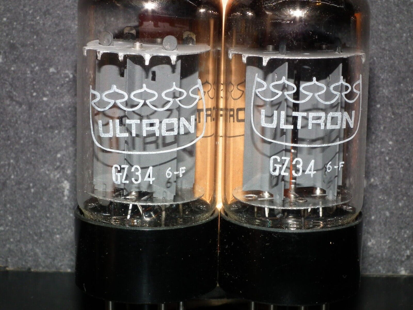 One (1 pcs) GZ34 Ultron 5AR4 NOS Tested 100% Made by Tungsram, Austria