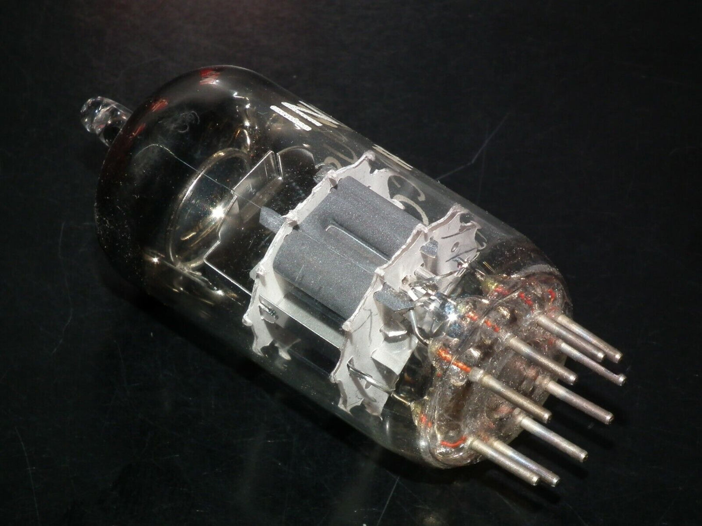 PCC88 Philips rebranded Standard Industrial 7DJ8 DUAL STAGE GETTER NOS NIB