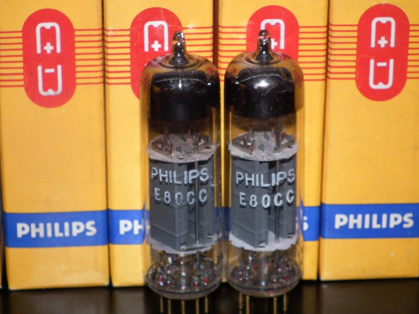 Philips E80CC 6085 Platinum Matched pair NOS Made in Holland Heerlen plant Gold