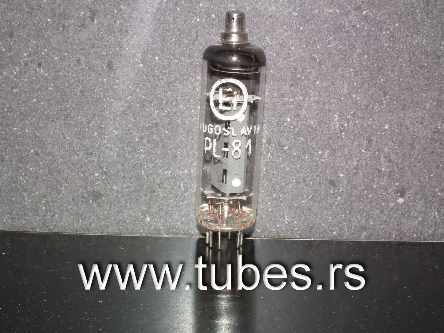 PL81 21A6 EI Philips NOS tube pentode N152