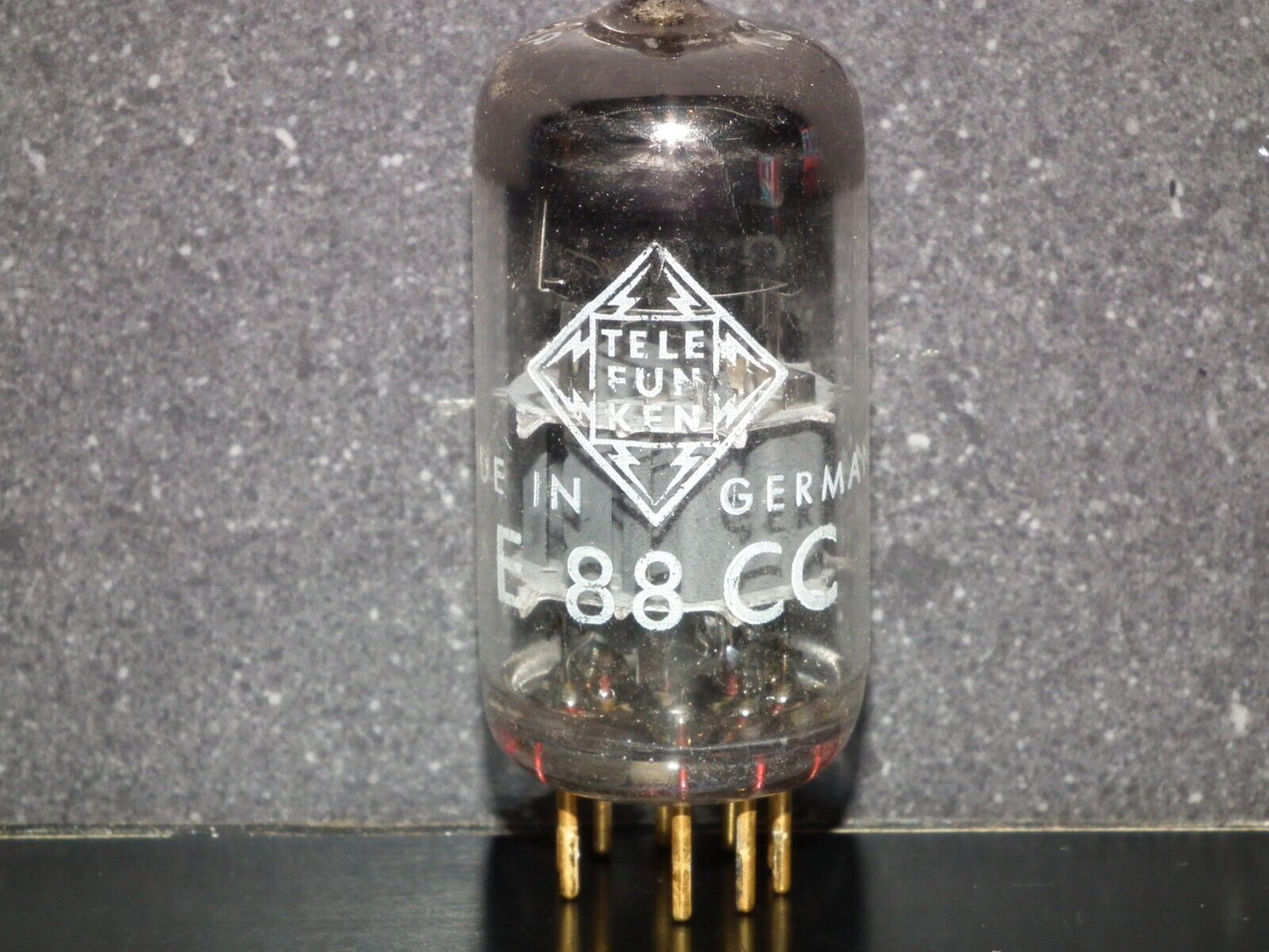 E88CC Telefunken 6922 Tested NOS 135% Diamond Bottom Ulm West Germany