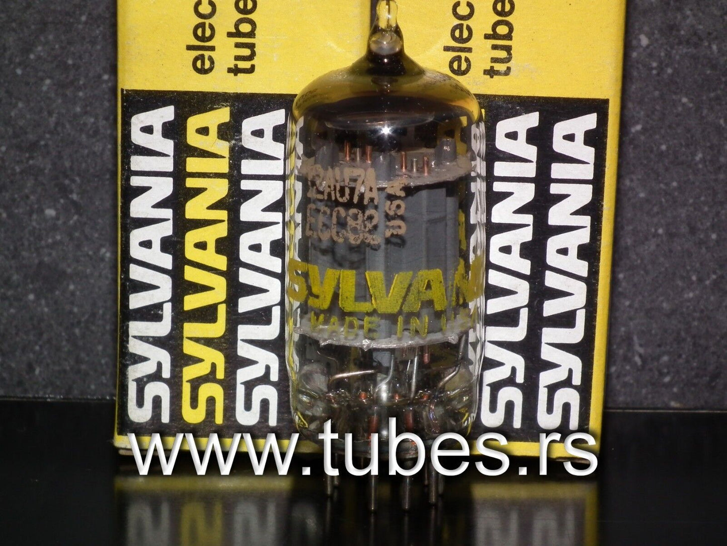 12AX7A Sylvania ECC83 7025  - Platinum Matched Pair - Yellow & Green printing