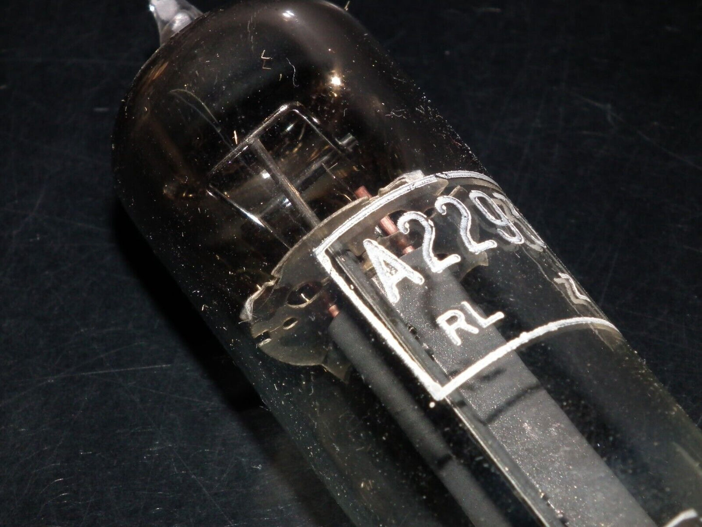 One (1 pcs) A2293 CV4079 GEC NOS NIB RARE Square Getter