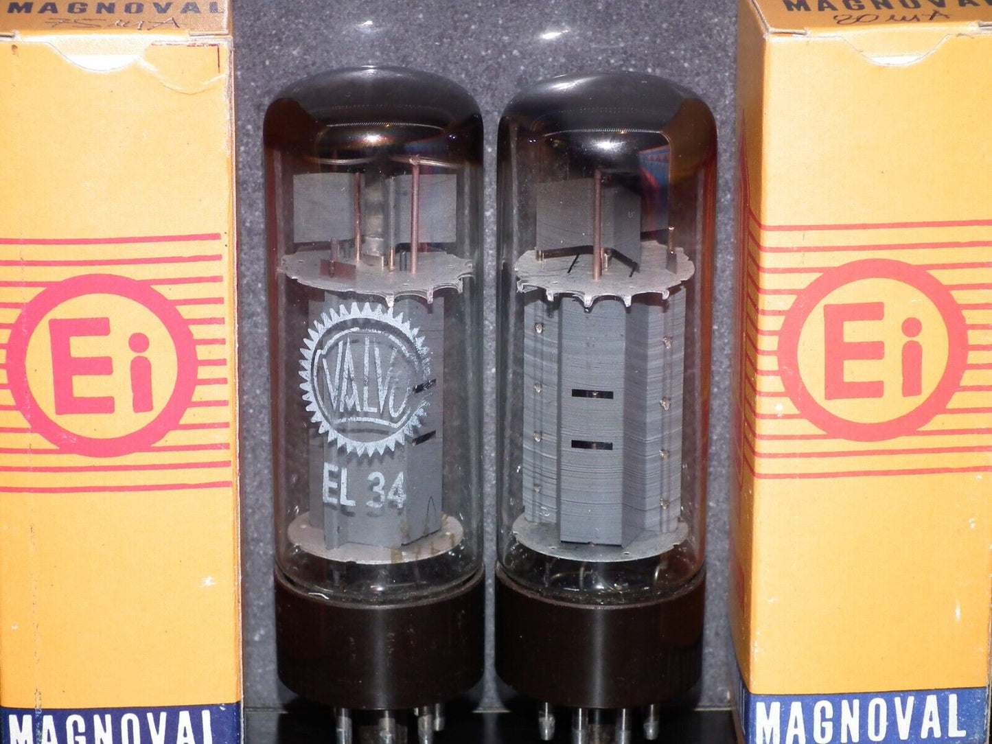 EL34 6CA7 Mullard Xf2 OO  Getter Welded Anodes Platinum Matched Pair Tested 75%