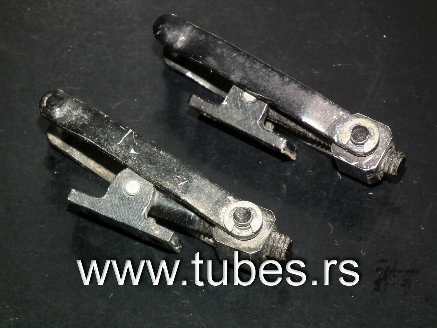 ROCKWELL COLLINS PRC-515 RU-20 cabinet module retainers 2 pcs ( One Pair)