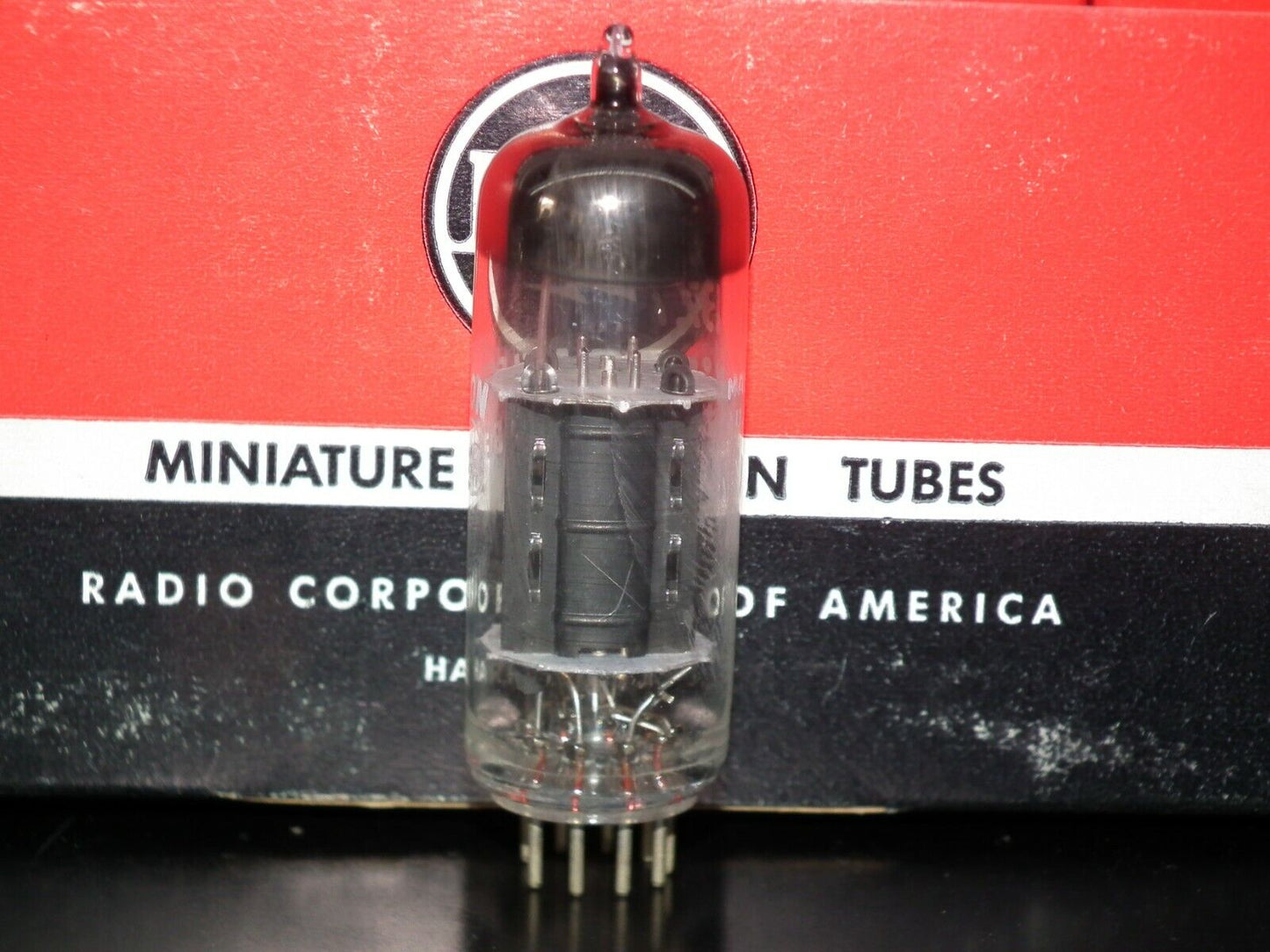 12BZ7 RCA NOS NIB Long Oval Plates Low Noise Black Plates Carbonized Nickel