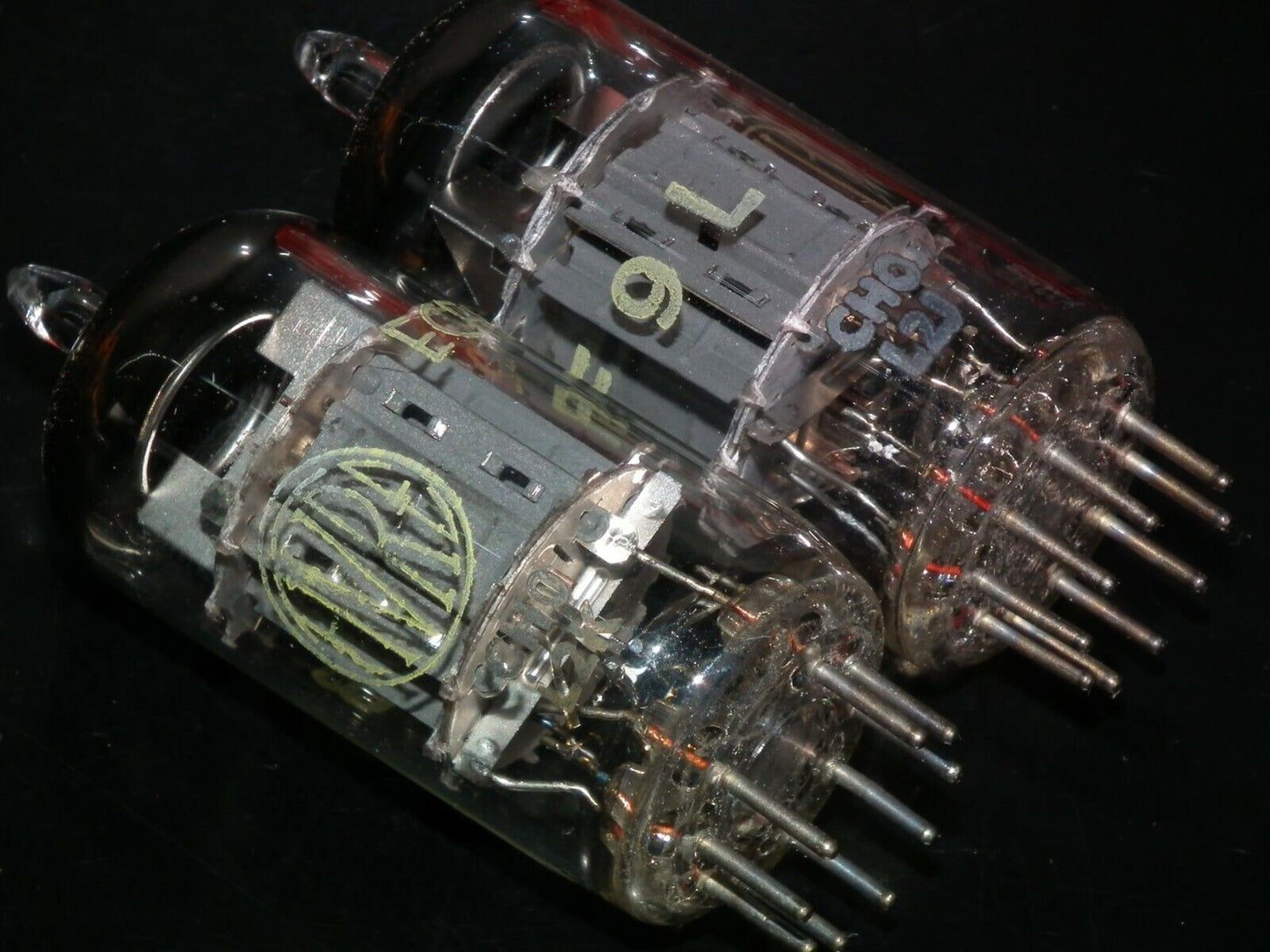 ECF802 Fivre 6JW8 Platinum Matched Pair NOS NIB