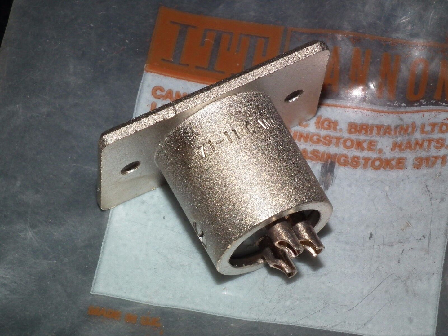 ITT Cannon XLR-3-32 NOS male connector XLR 3 32 (3 pole) Made in UK