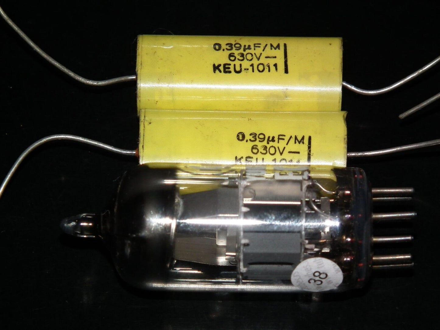Two NOS vintage capacitors 0.39uF 630V ISKRA 1972 390nF 630V Siemens License