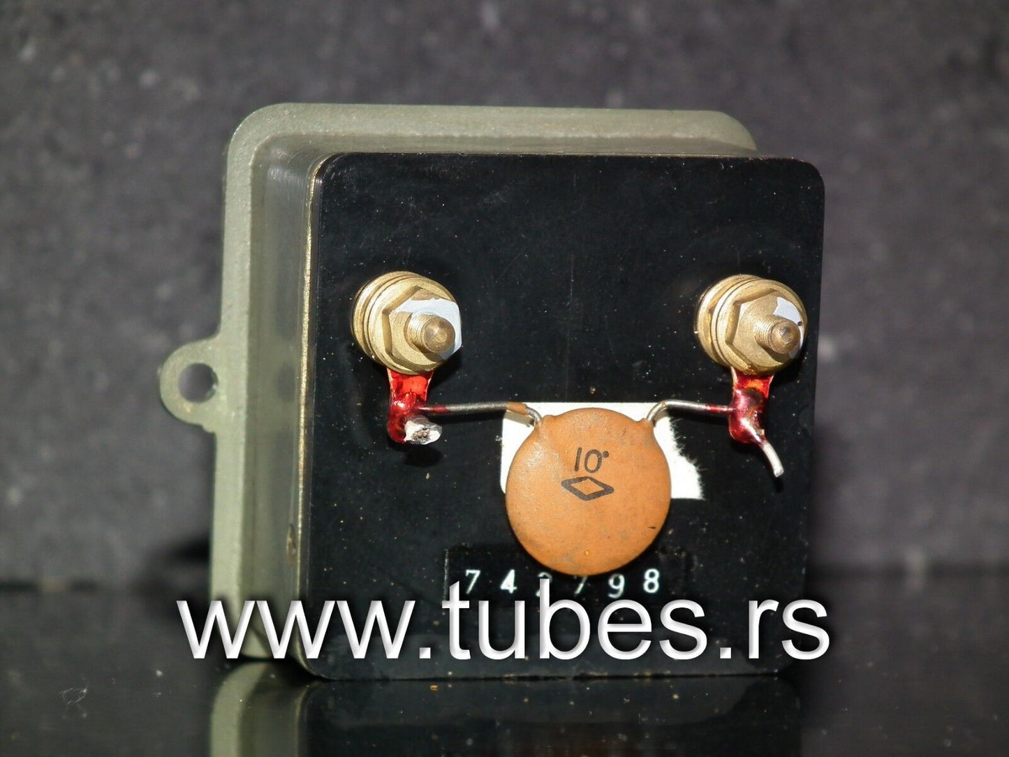 ICE - moving coil ammeter ampere meter indicator 0-10A - panel mount - Mod. 210