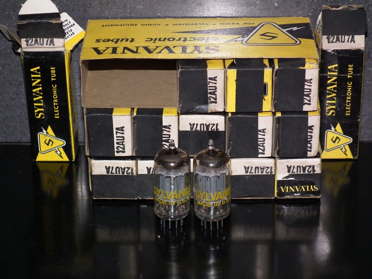 12AU7A Sylvania ECC82 NOS NIB platinum matched pair Long Plates Big O Getter Yel