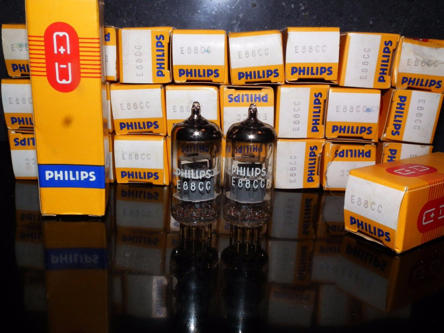 E88CC 6922 NOS NIB Matched Pair Philips Heerlen Holland Premium ECC88 6DJ8