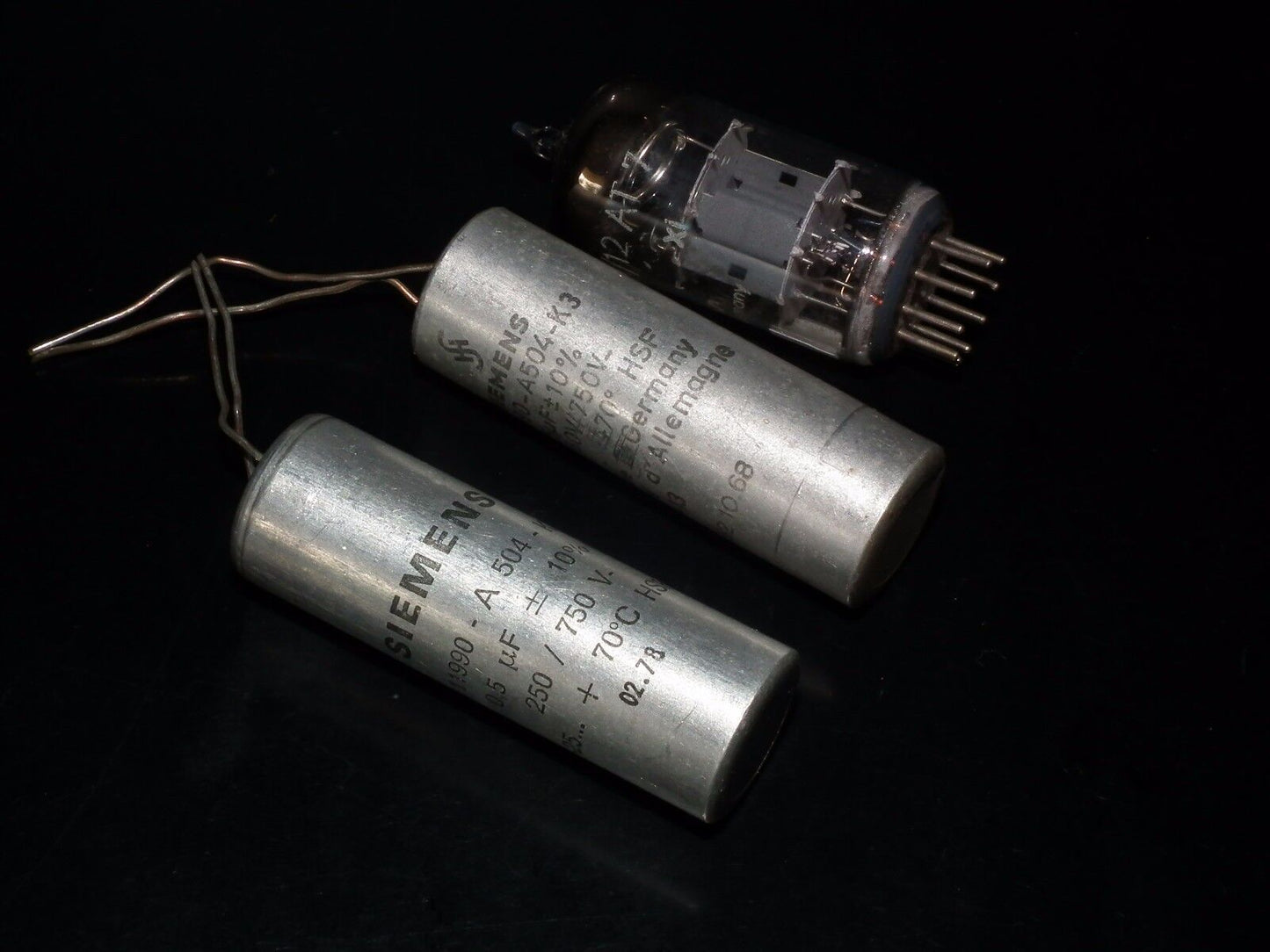 Two vintage NOS PIO Capacitors 0.5mfd 750V Siemens Klangfilm Hi End Tube Audio
