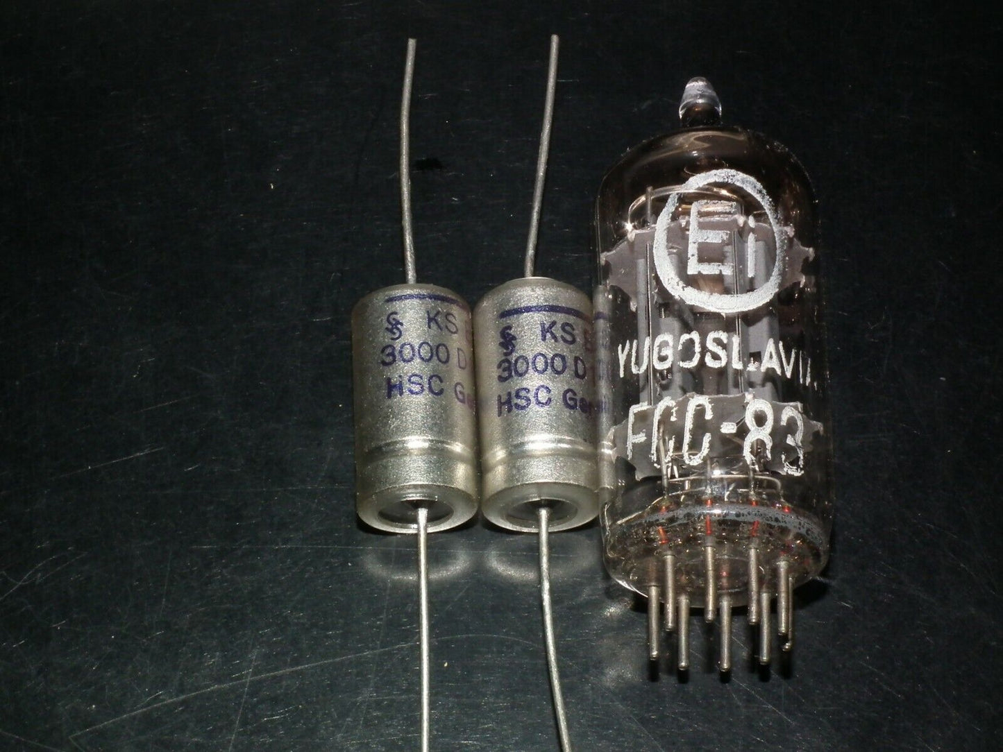 Two vintage NOS Siemens KS Capacitors 3000pF 160V Klangfilm Hi End RIAA preamp