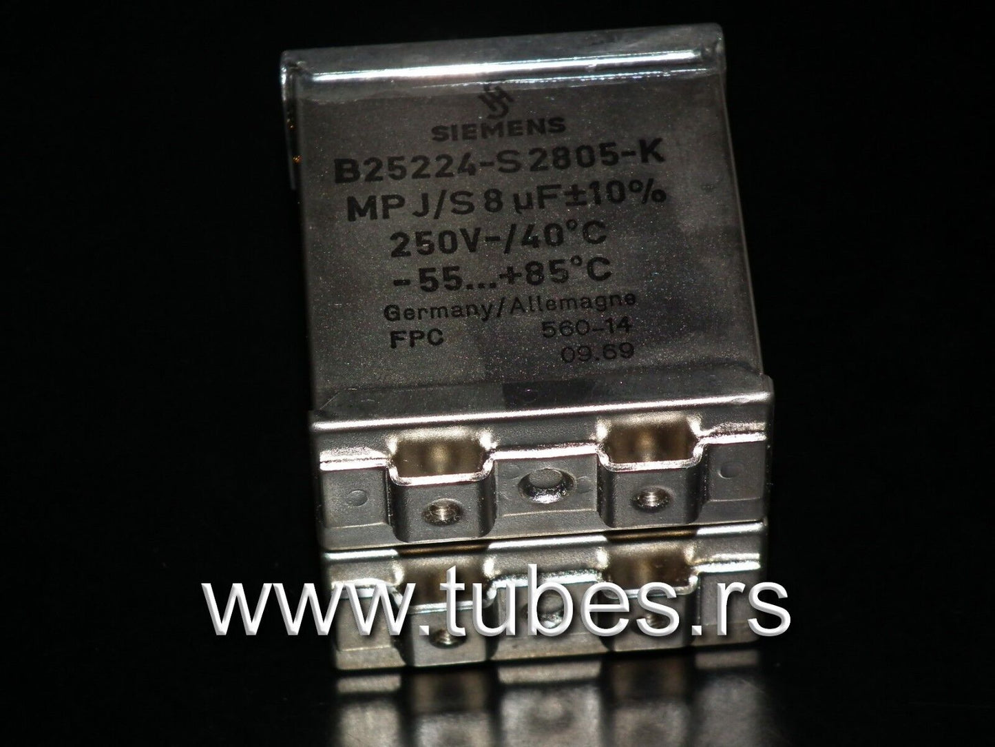 Two vintage Siemens PIO capacitors 8.0 uF / 250V Klangfilm tube audio