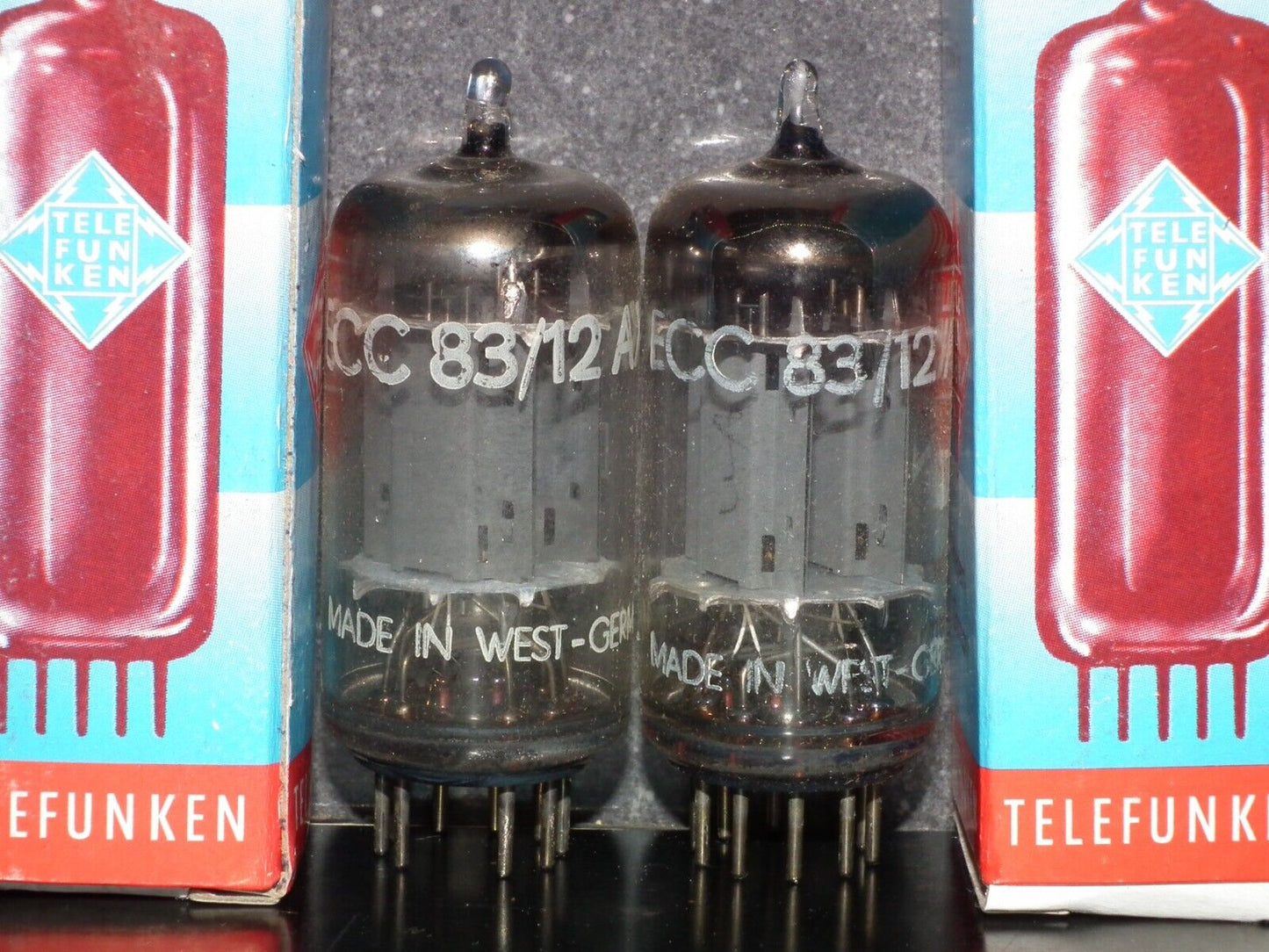 ECC83 Telefunken 12AX7 Matched Pair Smooth plates, diamond bottom, DYNACO USED 1