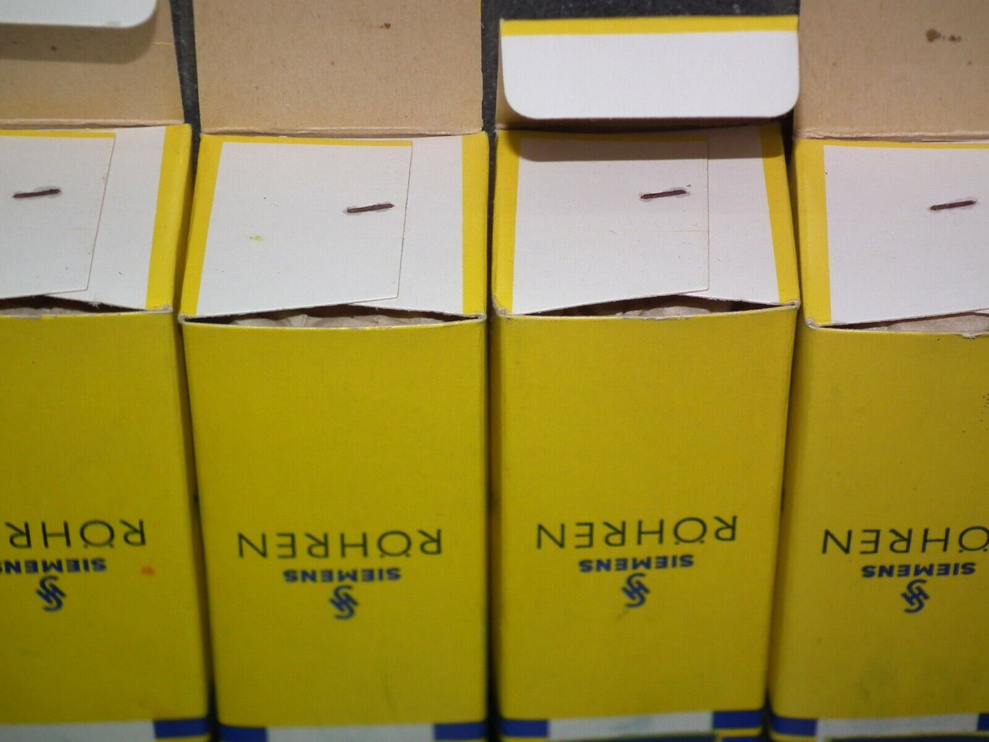 Pair (2) C3g Siemens NOS NIB Unopened The same batch close code numbers Old Type