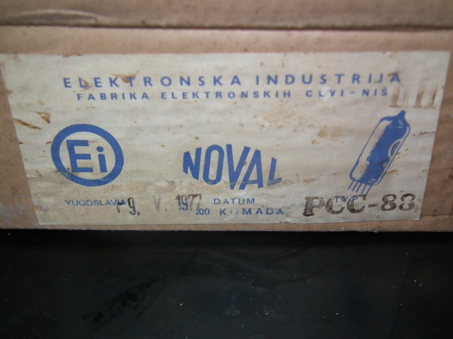 PCC88 7DJ8 EI Yugoslavia NOS Matched Pair (A frame dimpled getter Philips type)