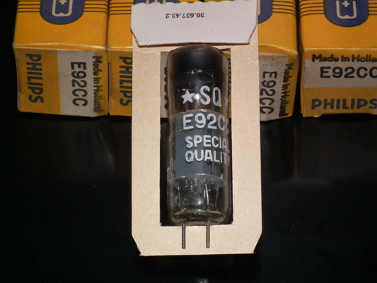 E92CC Philips Miniwatt NOS NIB Ultra RARE Crossfoil D Getter