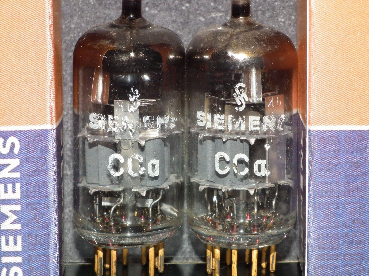 Platinum Matched Pair CCa Siemens E88CC ECC88 Dual Stage Getter Used Tested NOS