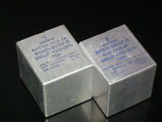 Two vintage Siemens electrolytic capacitors 500uF 70V Klangfilm, Germany 60s