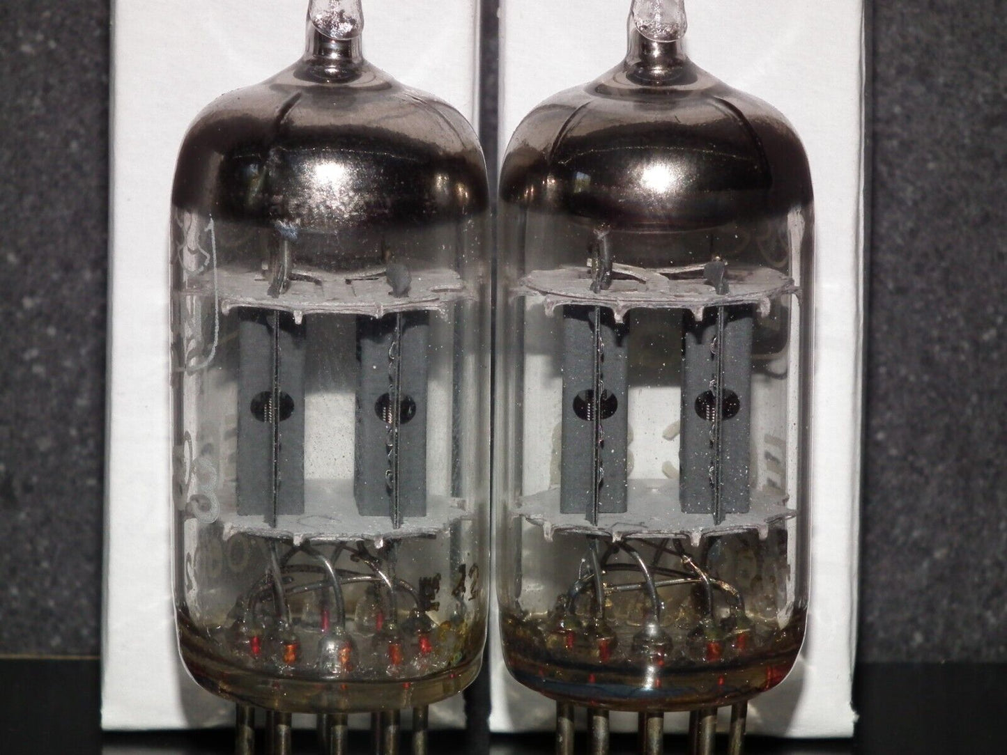 Matched pair ECC83 SQ Ultron 12AX7 Philips NOS 100% tested very strong