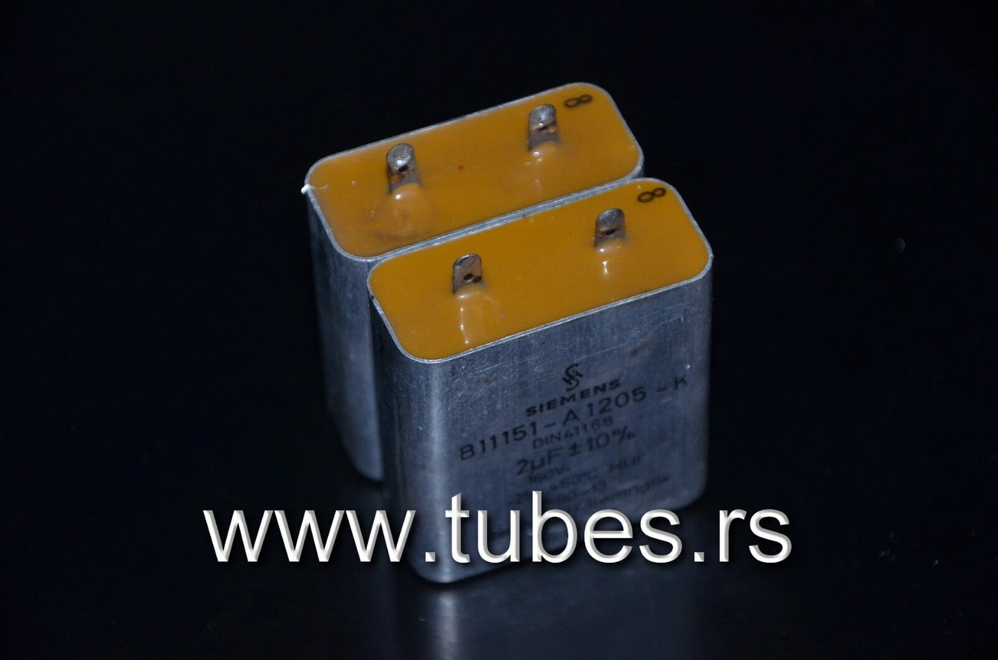 Two vintage Siemens PIO capacitors 2 uF 160V Klangfilm Made in Germany 2mfd 160V