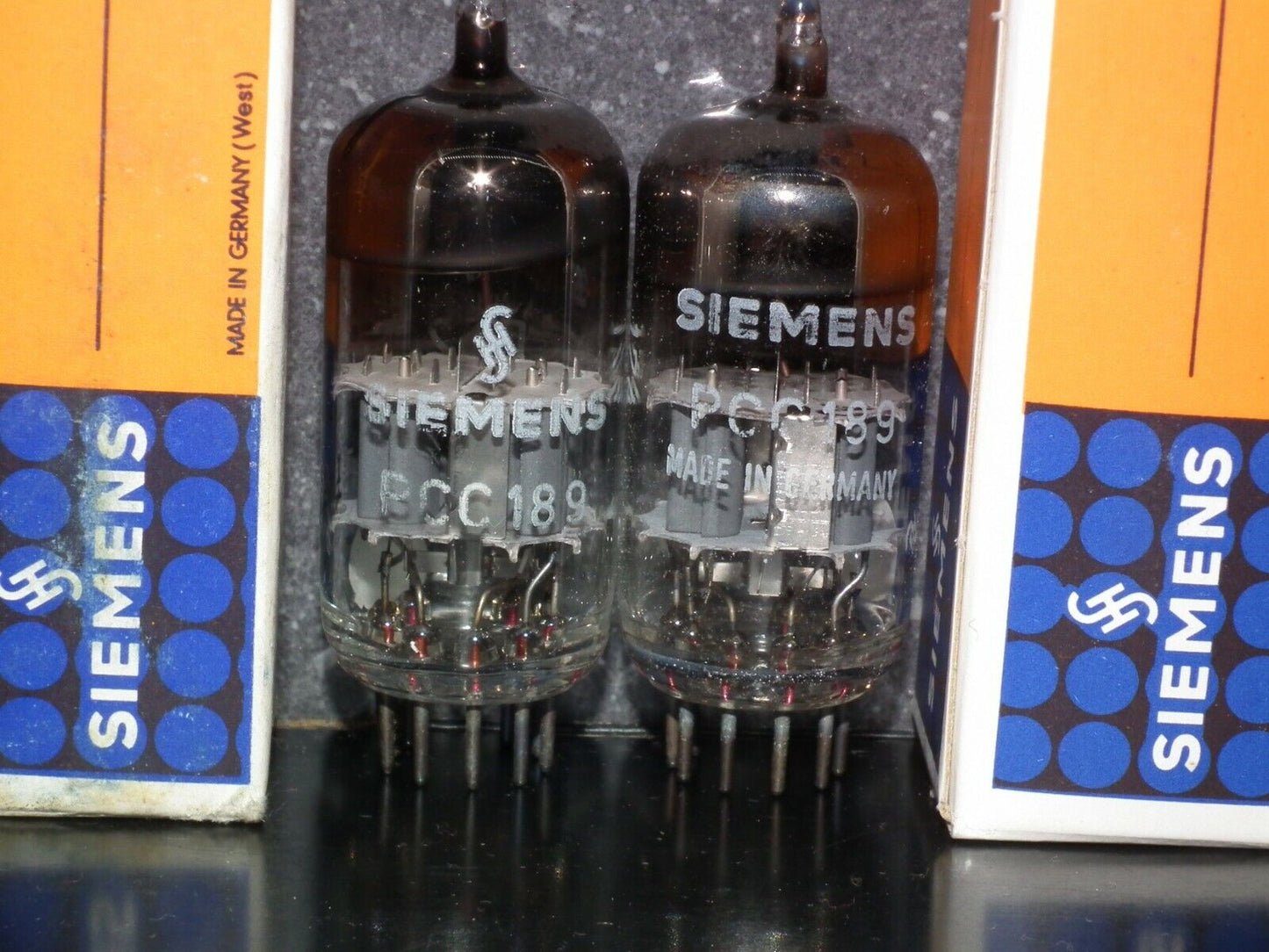 PCC189 7ES8 Siemens Munich Vari mu Tube Compressor NOS NIB