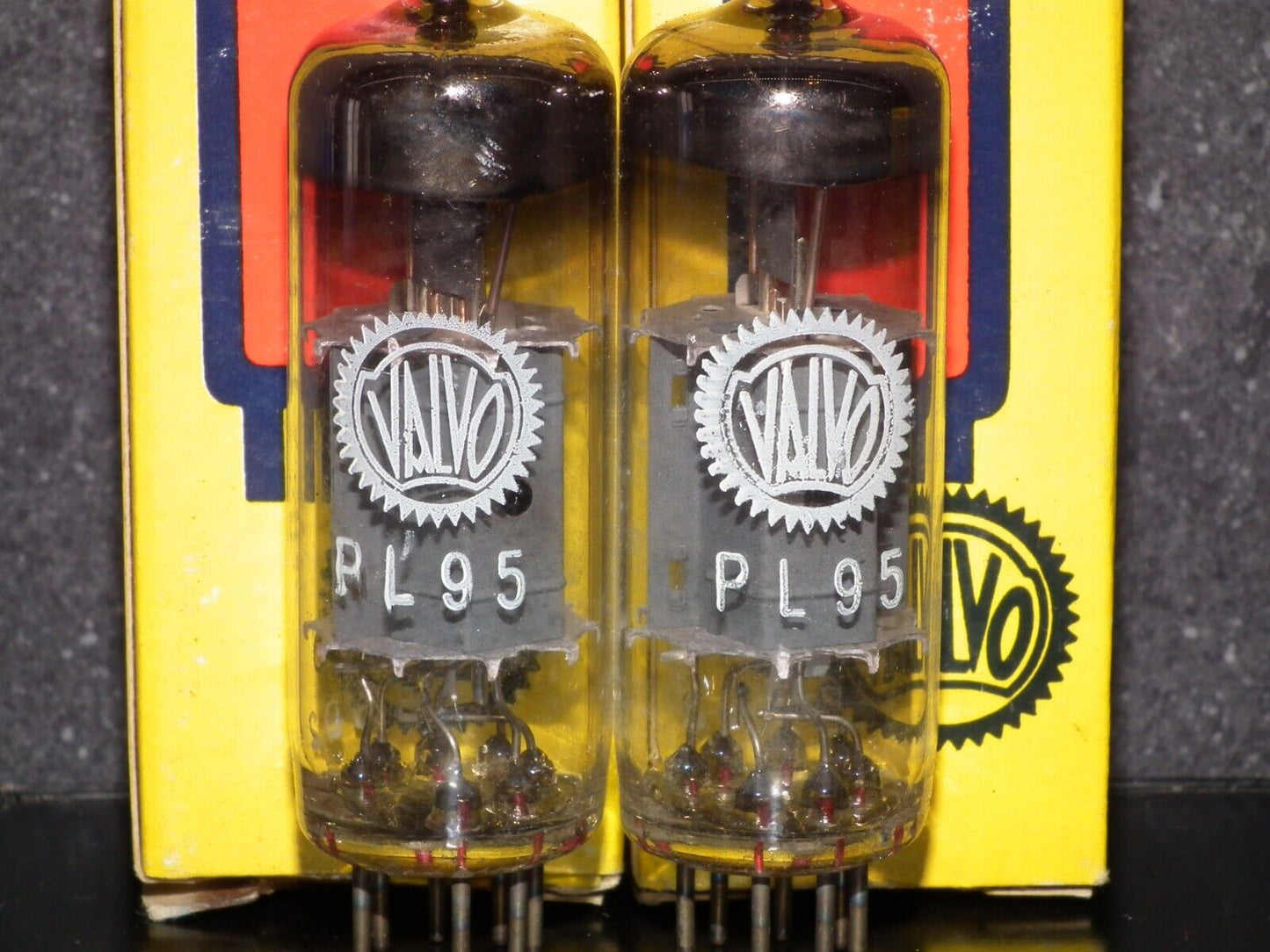 PL95 Mullard Blackburn rebranded Valvo matched pair NOS NIB The same codes