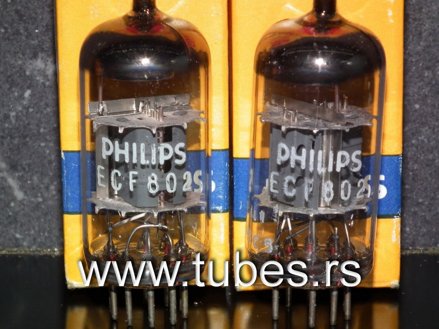ECF802 Mullard Blackburn rebranded Philips Platinum Matched Pair NOS NIB 6JW8