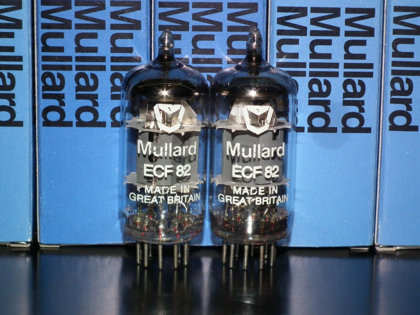 Platinum matched pair (2 tubes) ECF82 / 6GH8A / 6U8 Mullard made back in 70s.