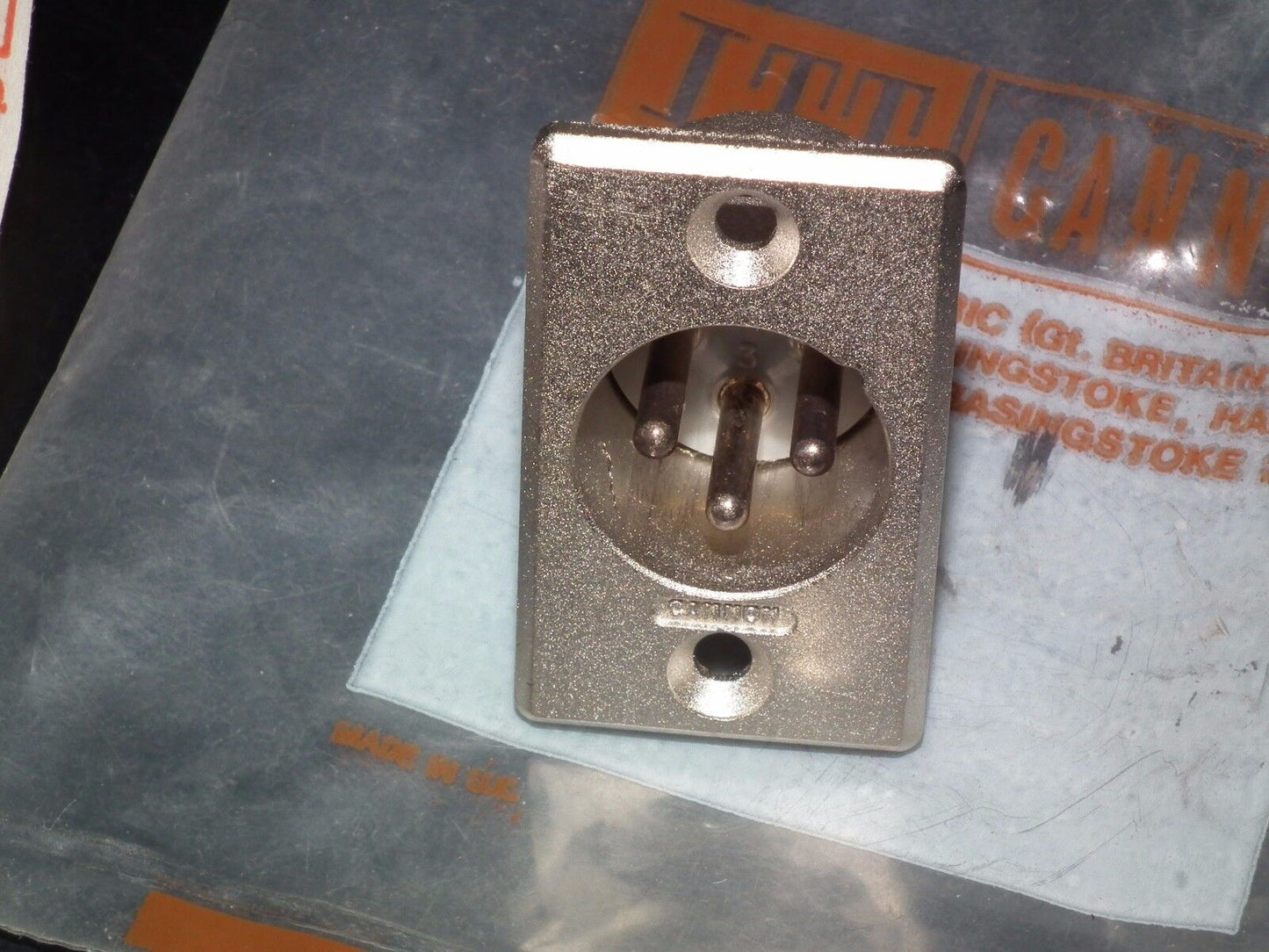 ITT Cannon XLR-3-32 NOS male connector XLR 3 32 (3 pole) Made in UK