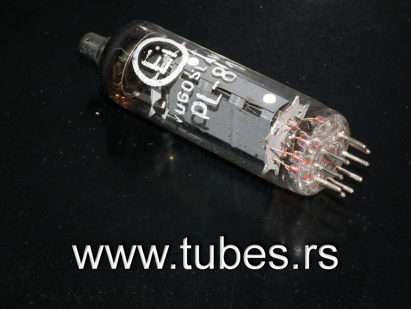 PL81 21A6 EI Philips NOS tube pentode N152