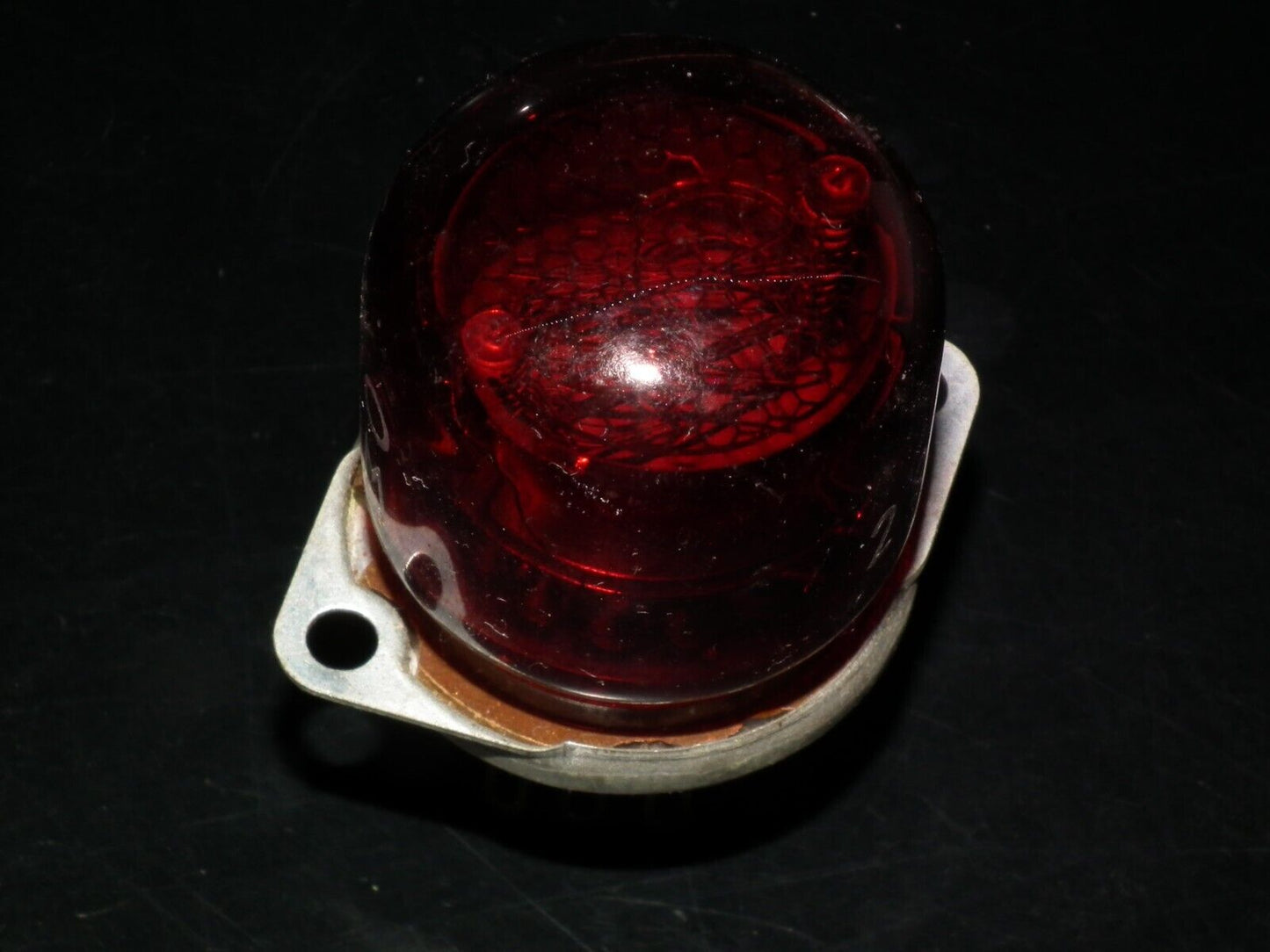 Z520M Red Nixie Tube Valvo with NOS Socket. AS IS!