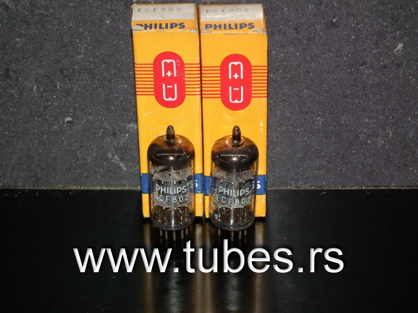 ECF802 Mullard Blackburn rebranded Philips Platinum Matched Pair NOS NIB 6JW8