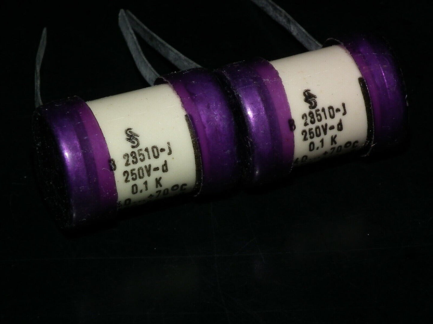 Two vintage Sikatrop Capacitors 0.1mfd 250V Siemens Klangfilm Hi End 100nF 250V