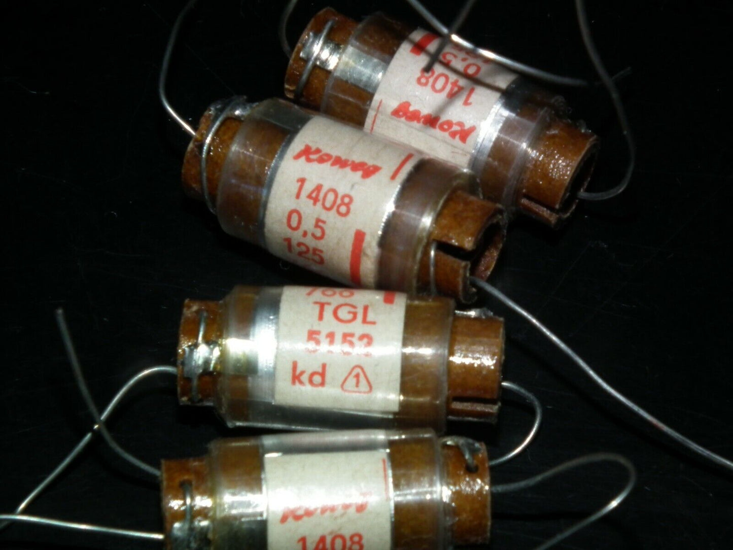 Four vintage polystyrene styroflex capacitors 1408pF 0.5% 125V Koweg West German
