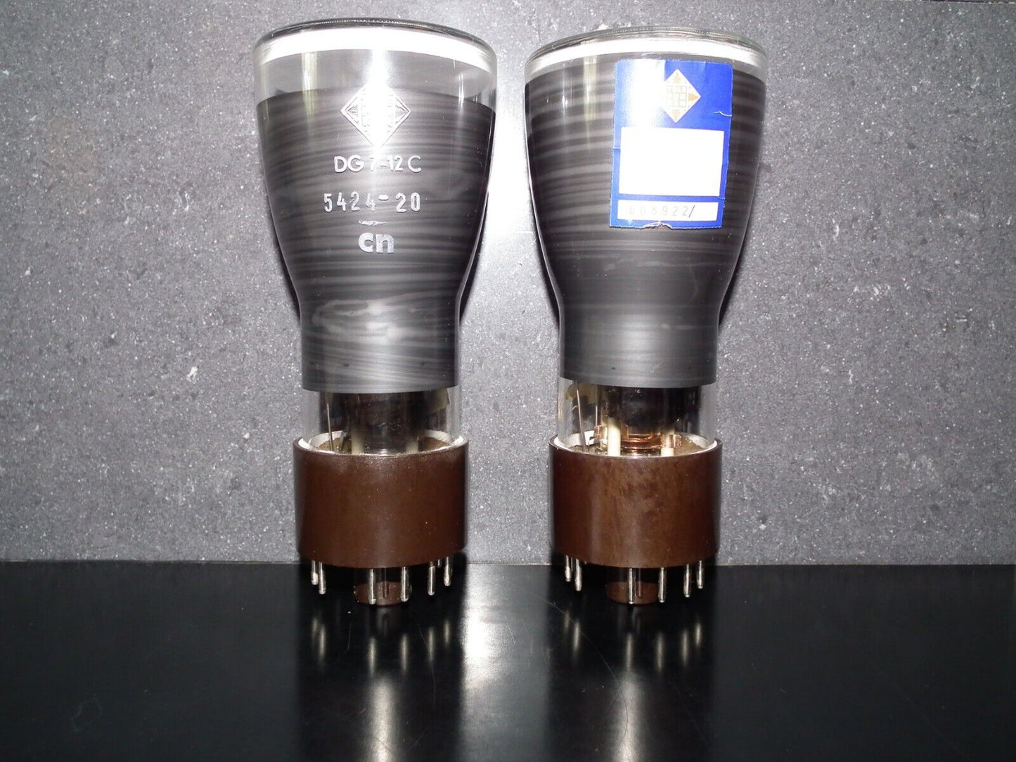 DG7-12C Telefunken Cathode Ray Tube NOS CRT Valve 3"