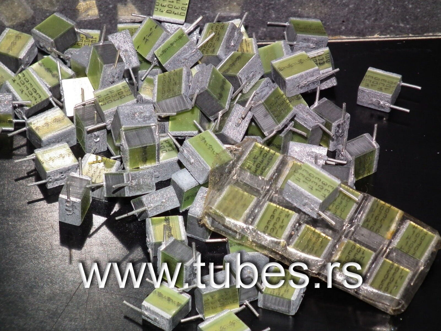 Four NOS vintage Siemens MKT Silver capacitors 330nF 100V W. Germany 0.33u 100V