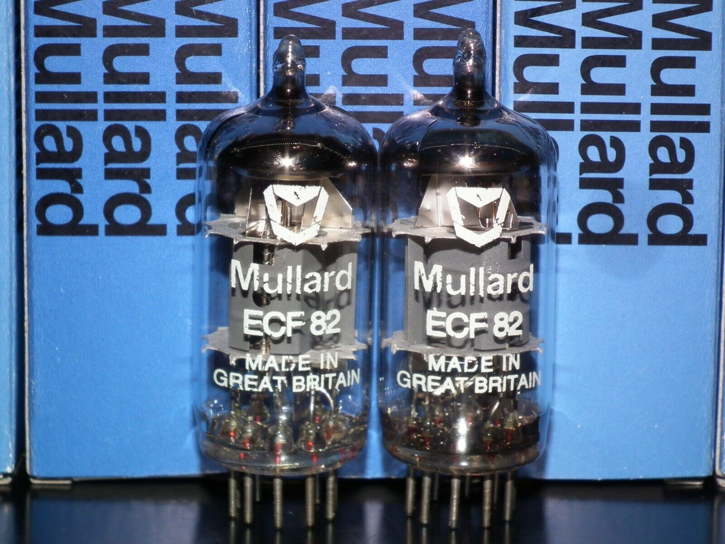 Platinum matched pair (2 tubes) ECF82 / 6GH8A / 6U8 Mullard made back in 70s.