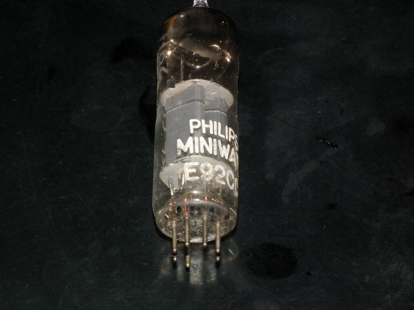 E92CC Philips Miniwatt NOS NIB Ultra RARE Crossfoil D Getter