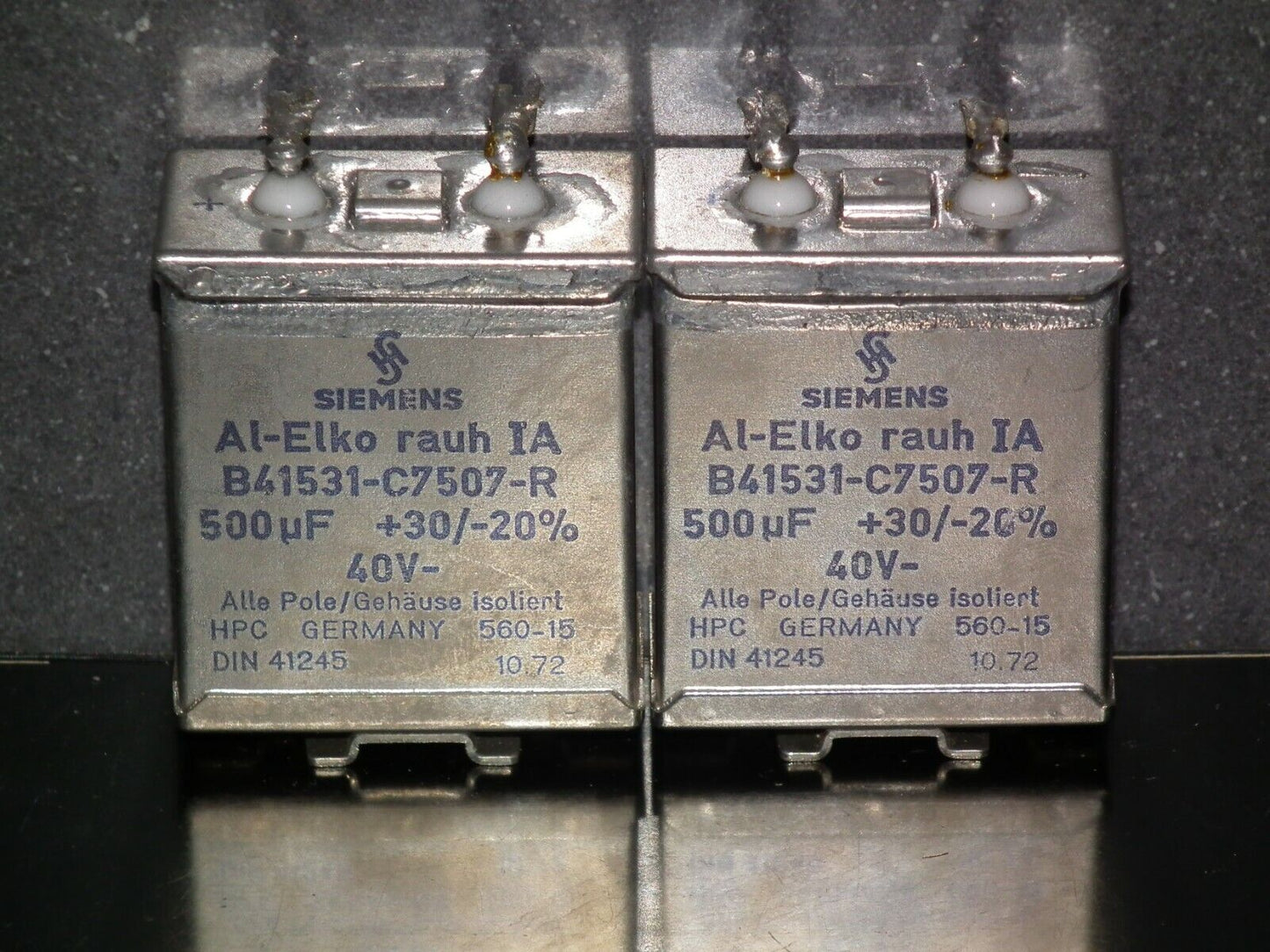Two vintage Siemens capacitors 500uF 40V Klangfilm tube audio W.Germany 500mfd