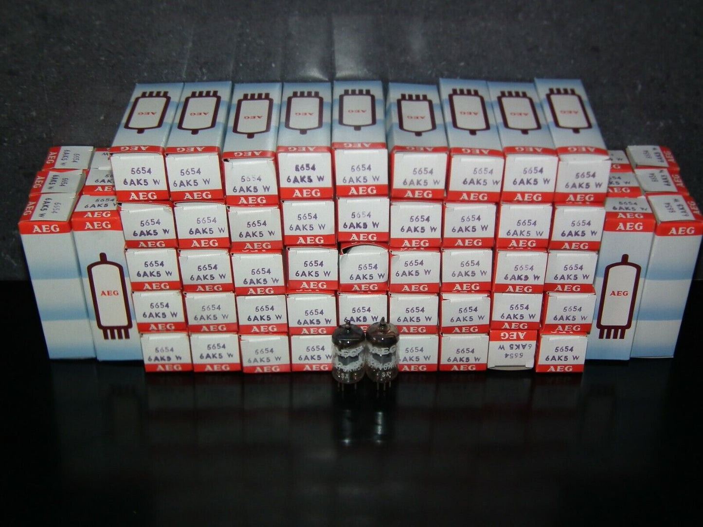 Platinum Matched Pair 5654 6AK5W EF95 Telefunken NOS diamond bottom - Little Dot