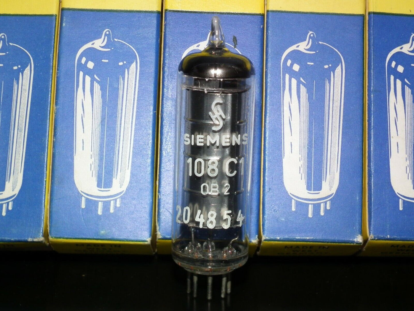 108C1 Siemens NOS NIB RARE TRIPLE MICA 0B2 OB2 STV108/30