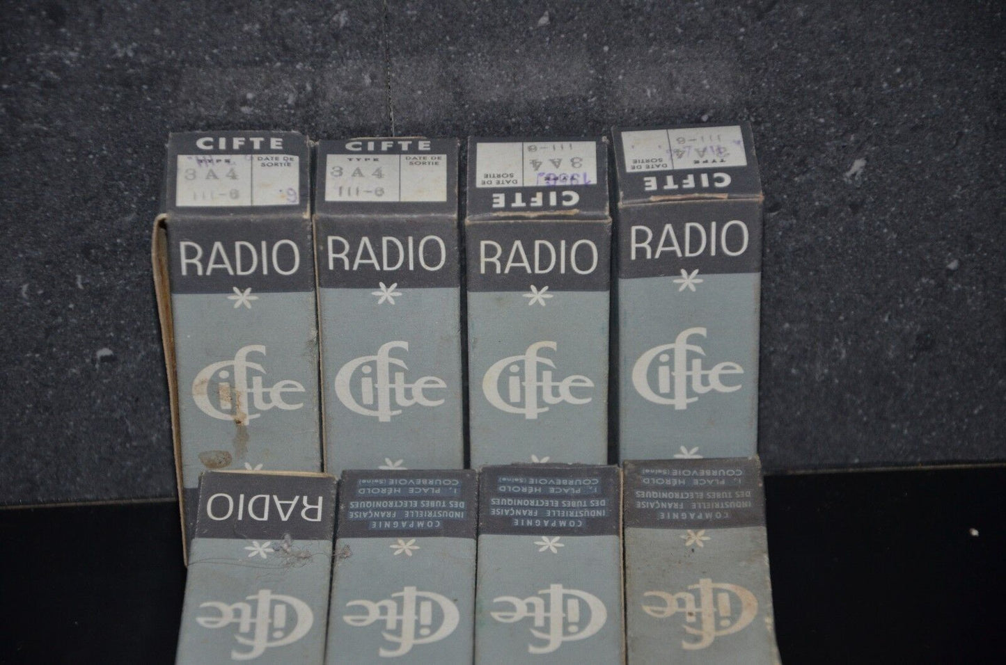 3A4 CIFTE DL93 - NOS NIB platinum matched pair (2 tubes) RARE SQUARE GETTER