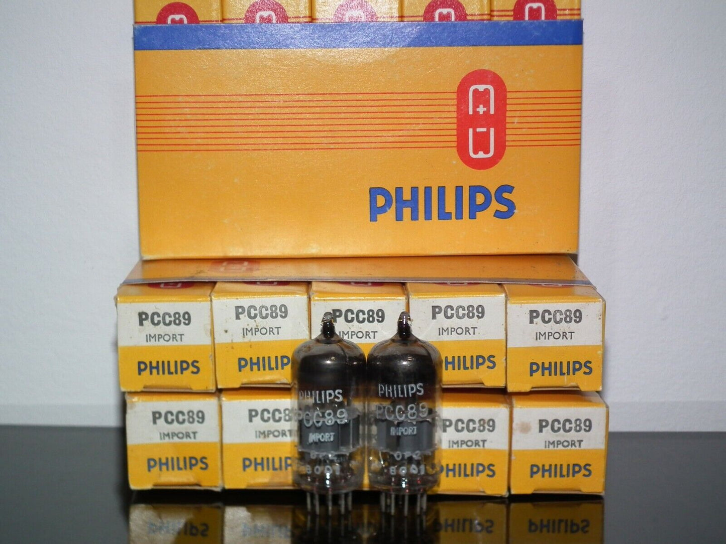 PCC89 7FC7 Philips Matched Pair NOS NIB Mullard Blackburn production 1970